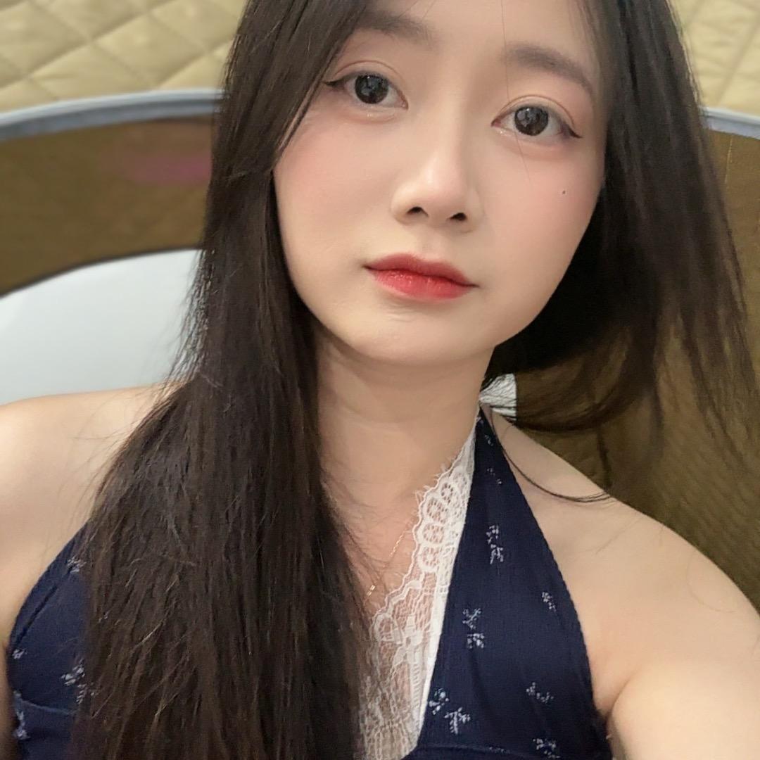 瓦叫晓晓里i