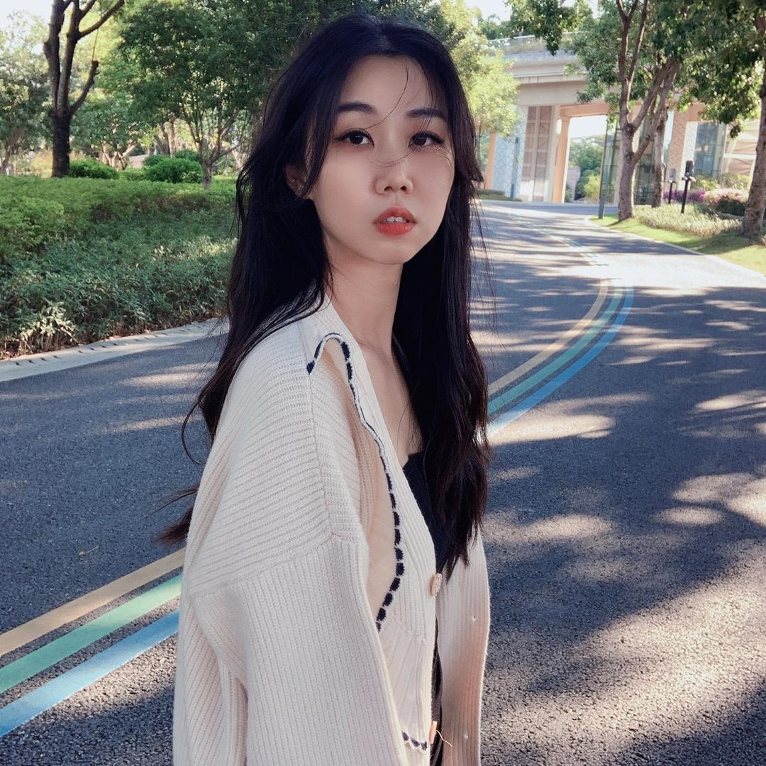广州市南沙区大岗镇小奇服饰店