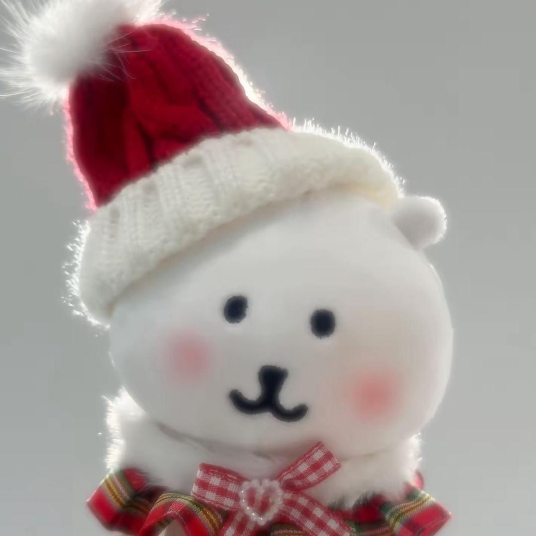 彤.