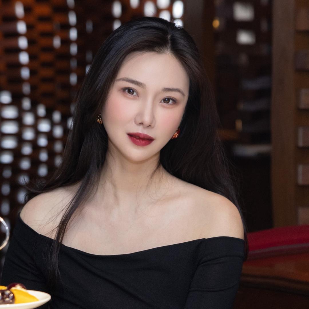 是璟儿姐姐呀