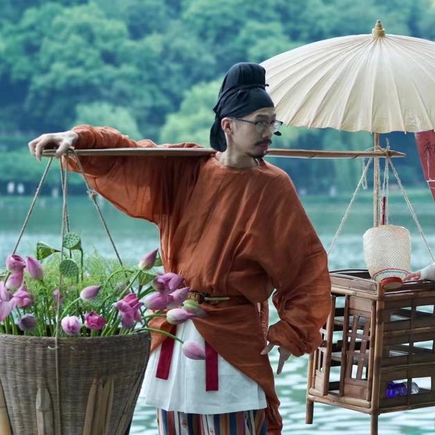 西湖卖花郎