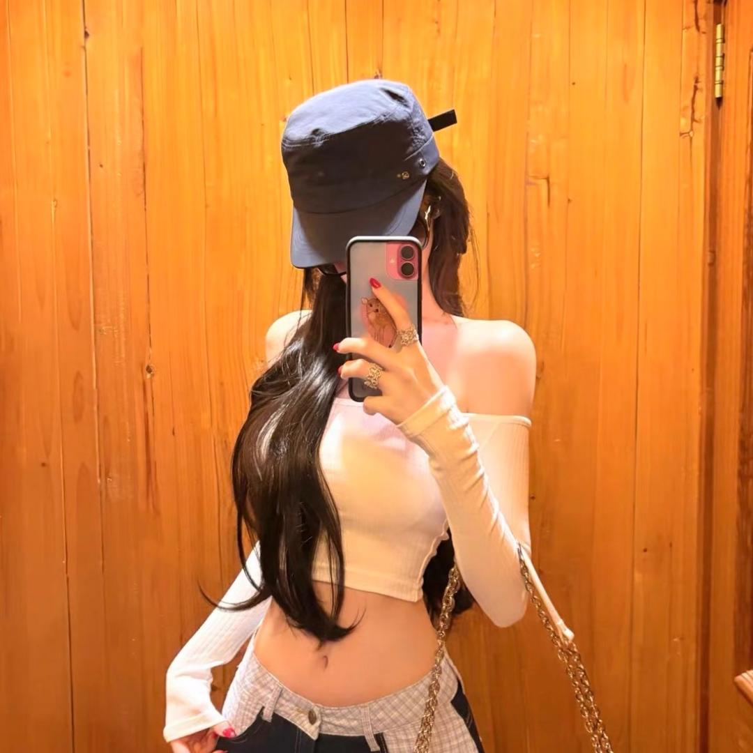 喜欢吃草莓蛋糕