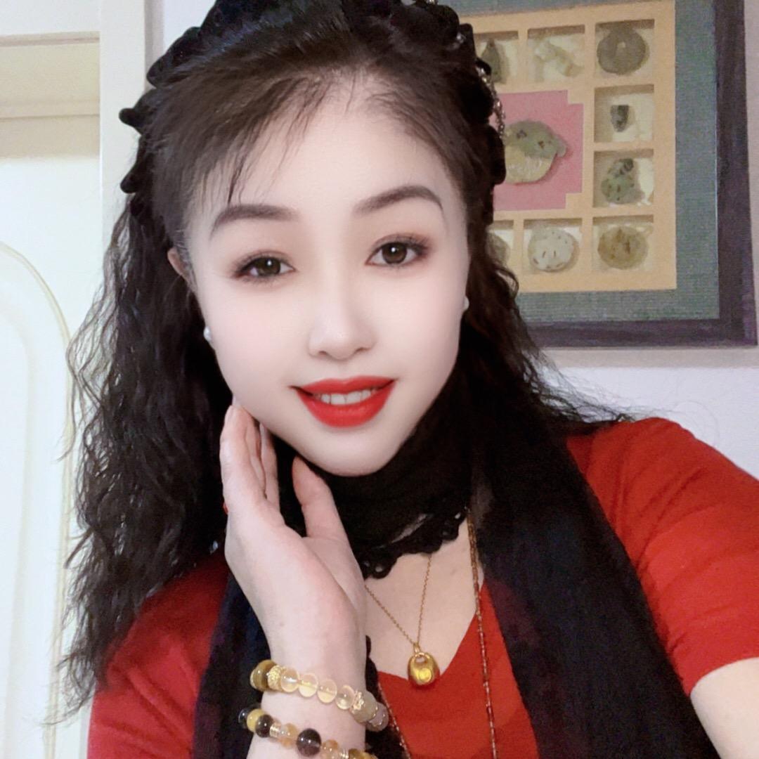 小荣儿🎤晚上8.10分（周日休息）