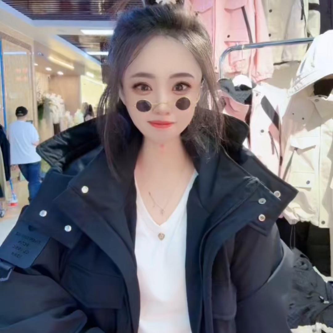 哈尔滨实体批发张丽服饰