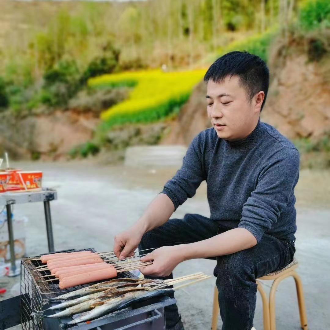 张老幺手擀面特色小炒