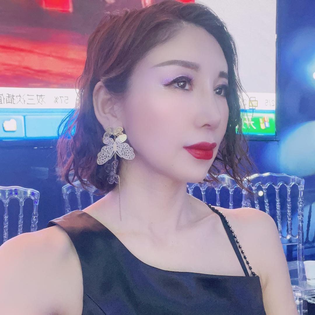 Q倾城之夏