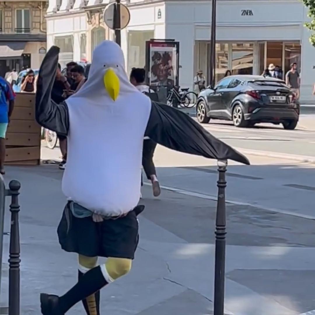 活着就是为了去薯条整点码头