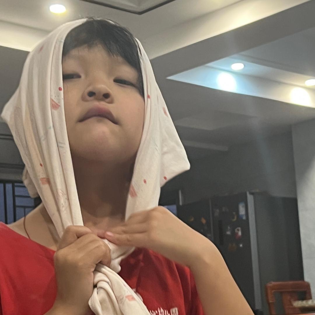 艾莎🦁🦈🍟