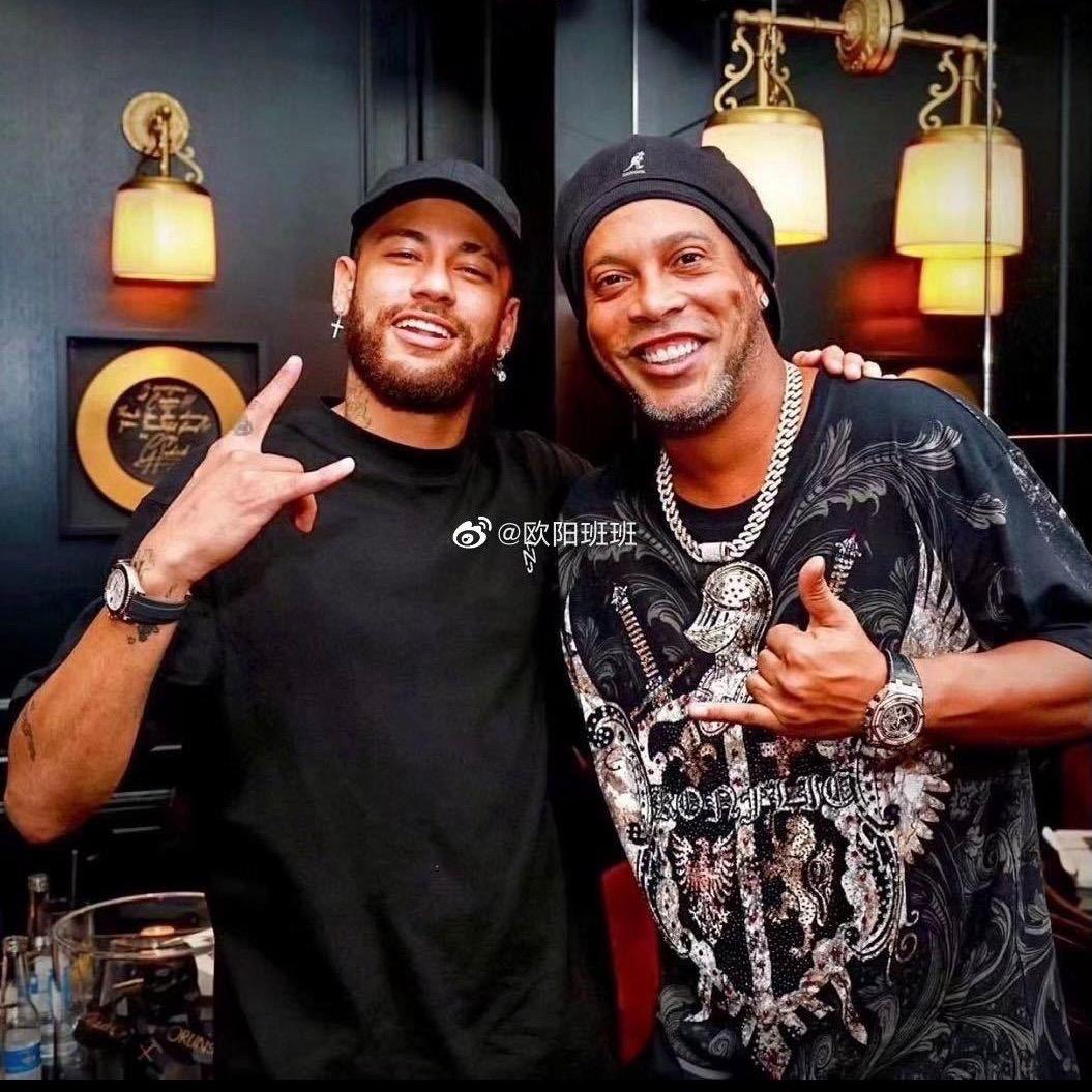欧阳班班