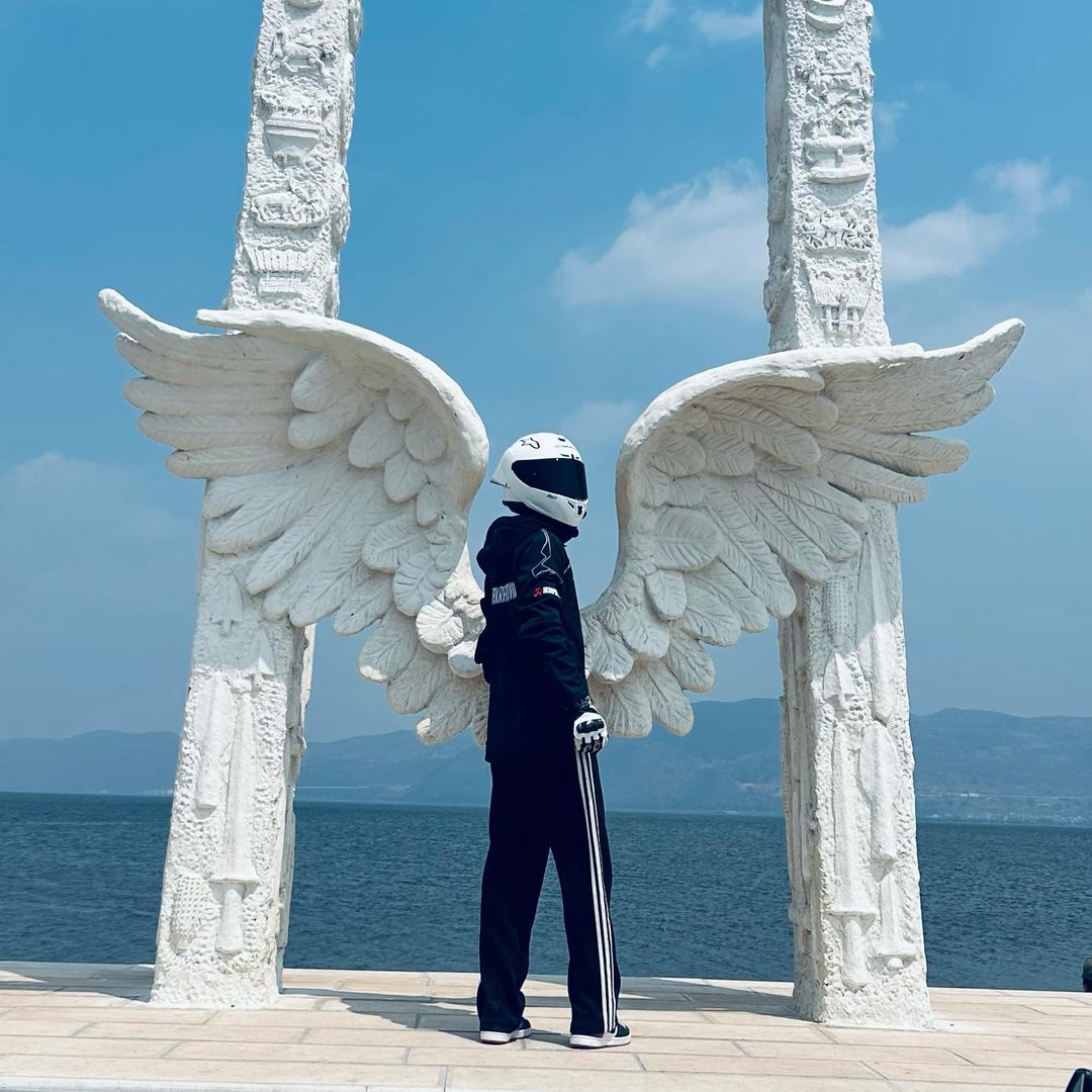 海克力斯郝蓝瘦🏍️