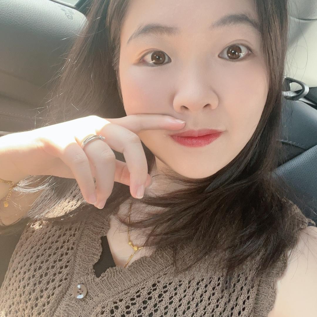小悦👧🏼