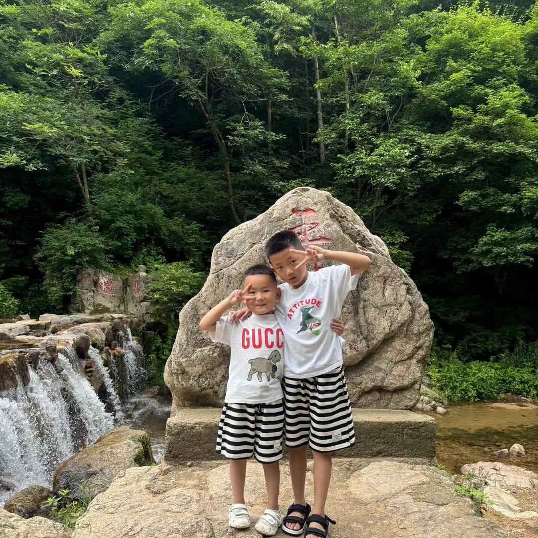 聚洪圆美食、大龙