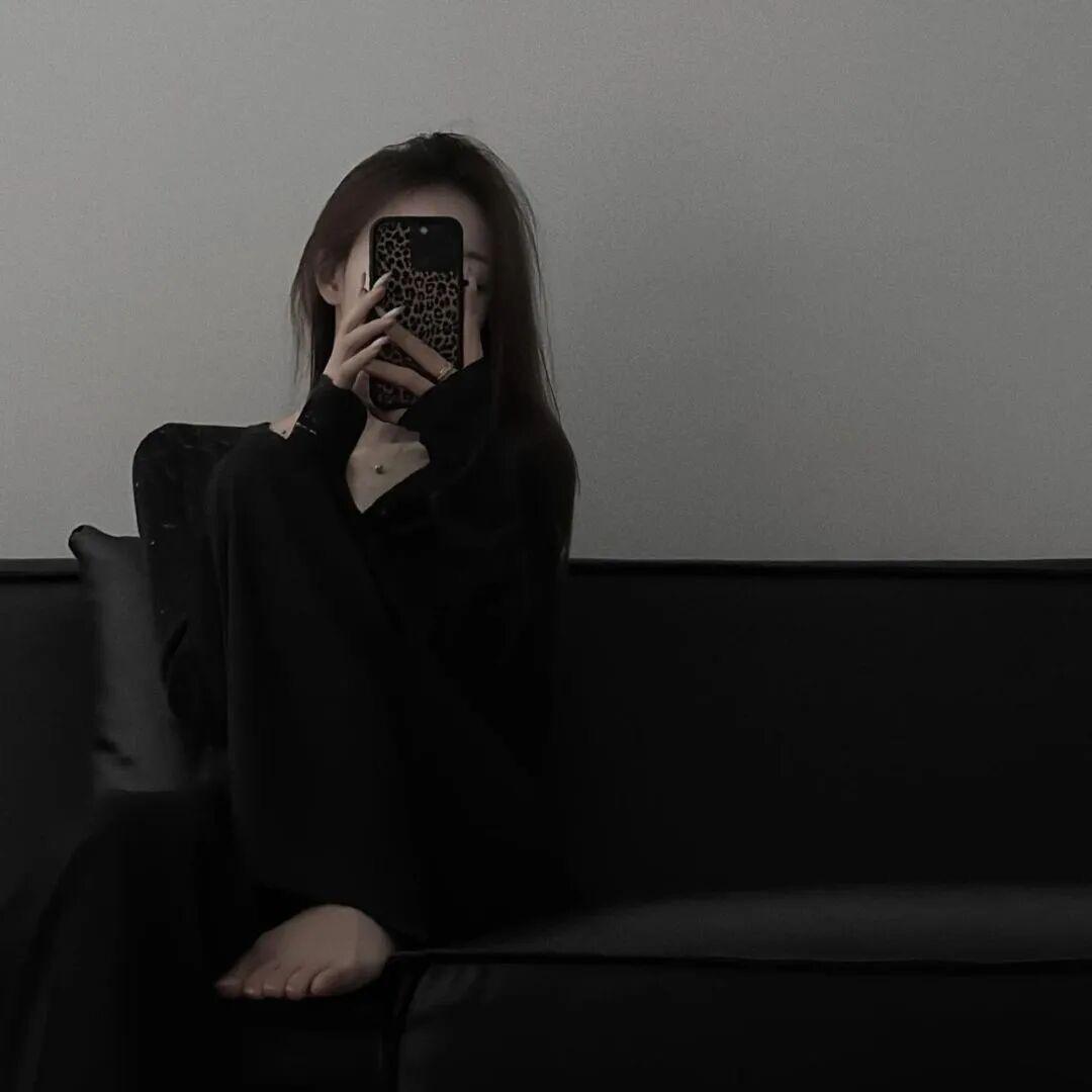 🖤HH🍀