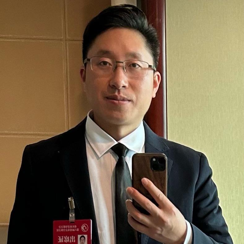 追山人屠三