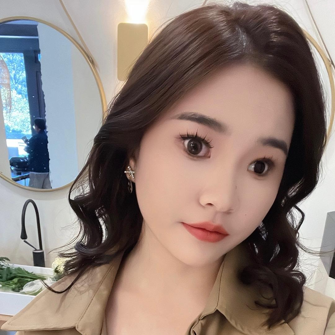 @小鹿（对口型）