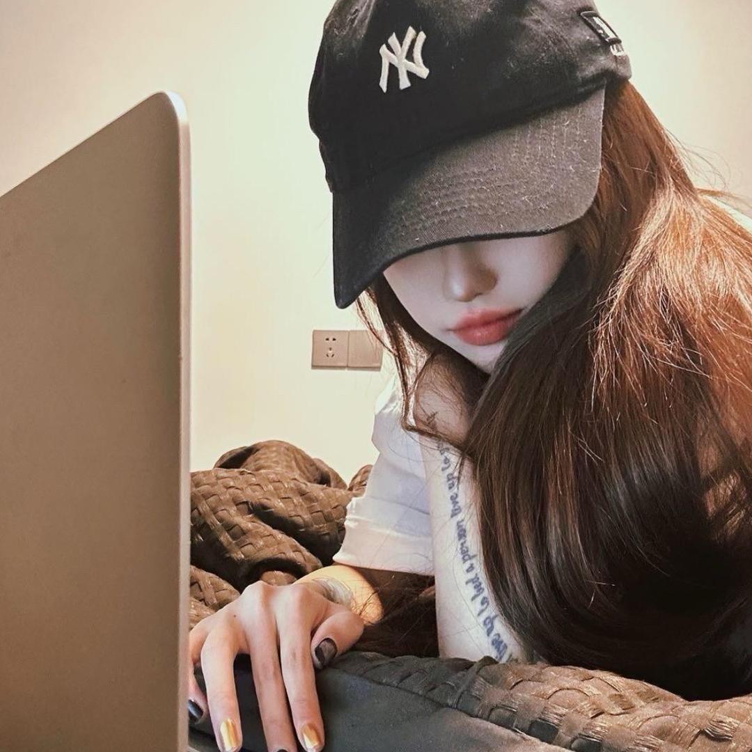 重生归来之我是总裁未婚妻（沉默多金版）