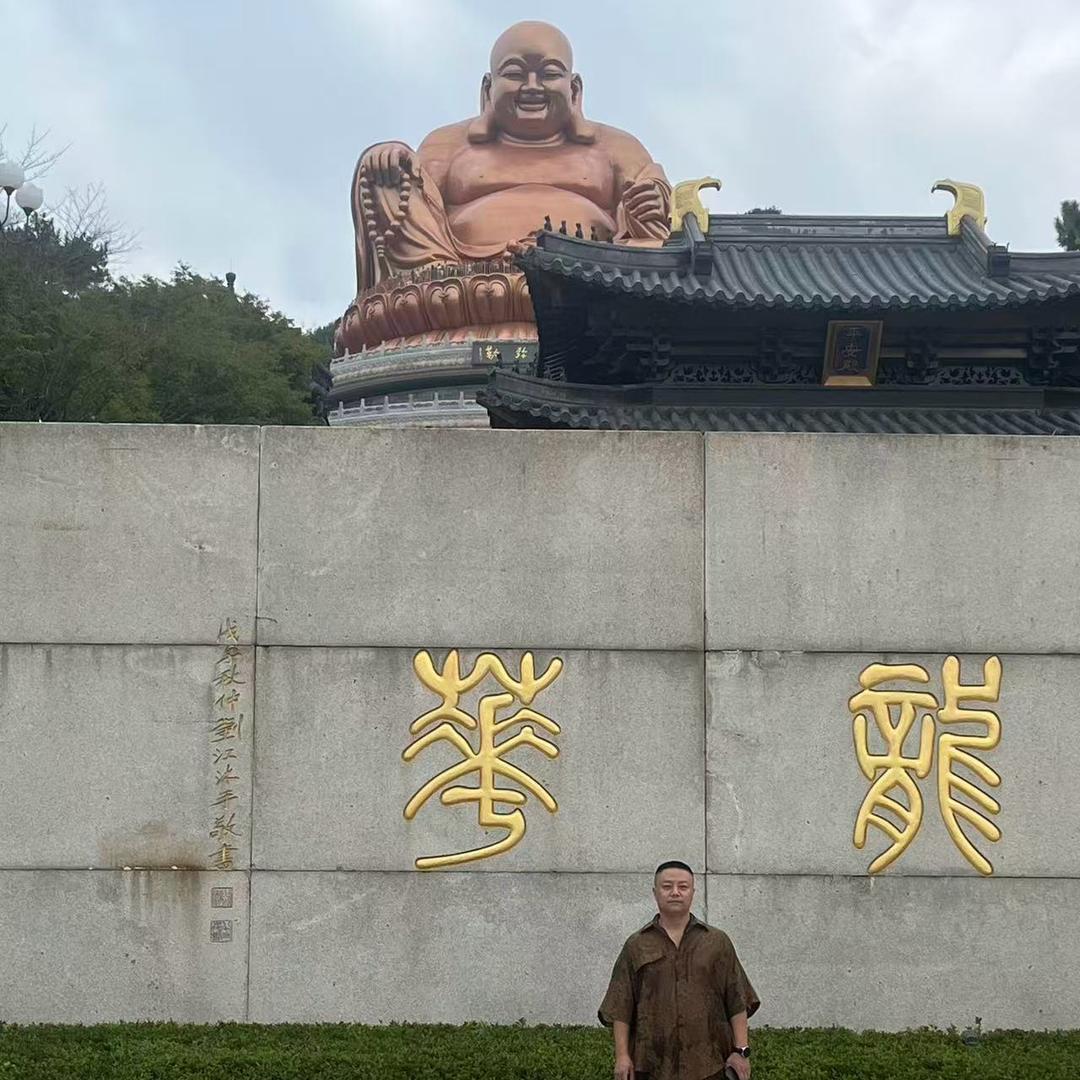 喝最烈的酒，熬最冷的冬