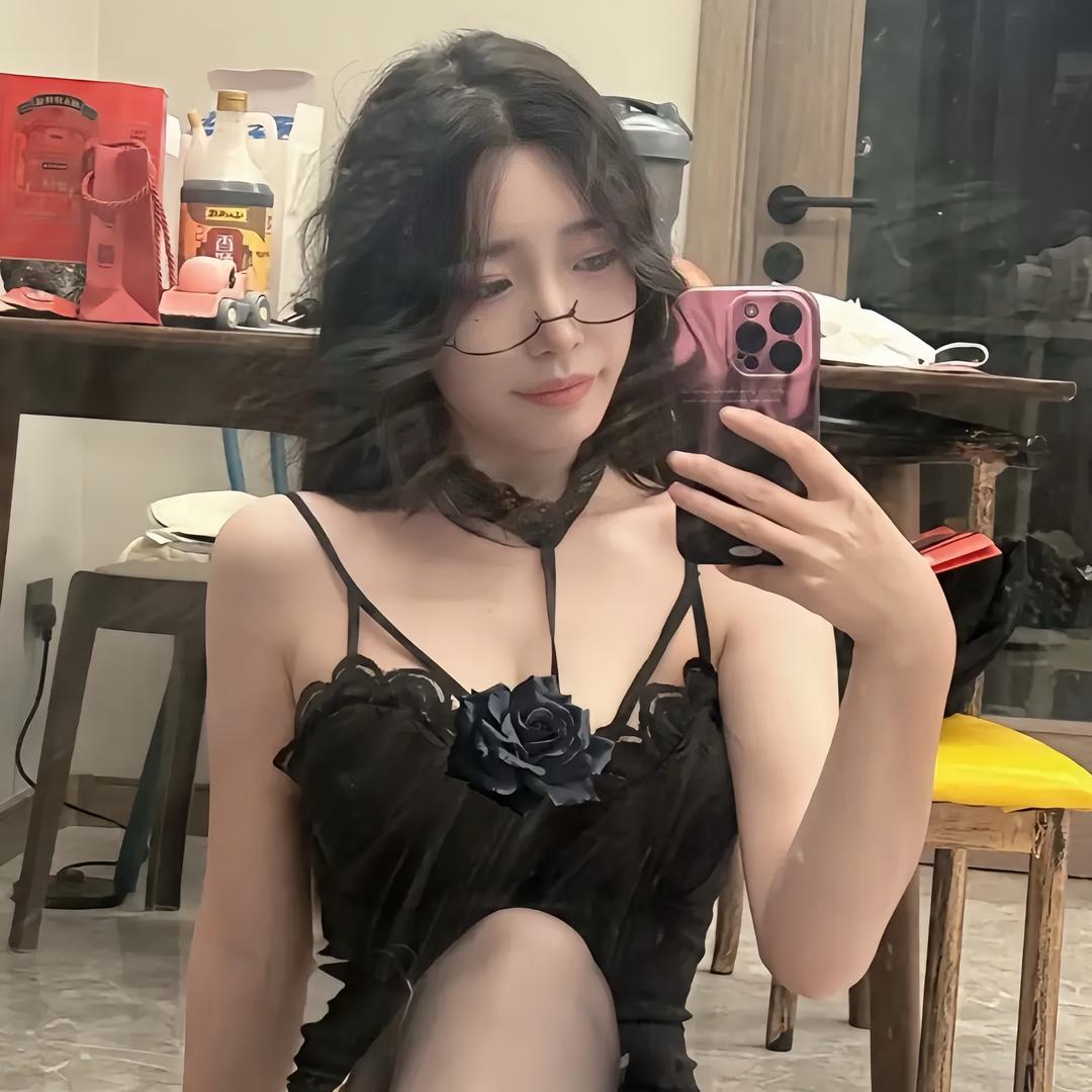 上杉绘梨衣🖤