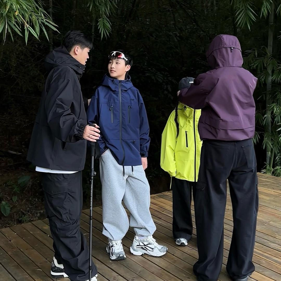 小赖家潮牌青少年装