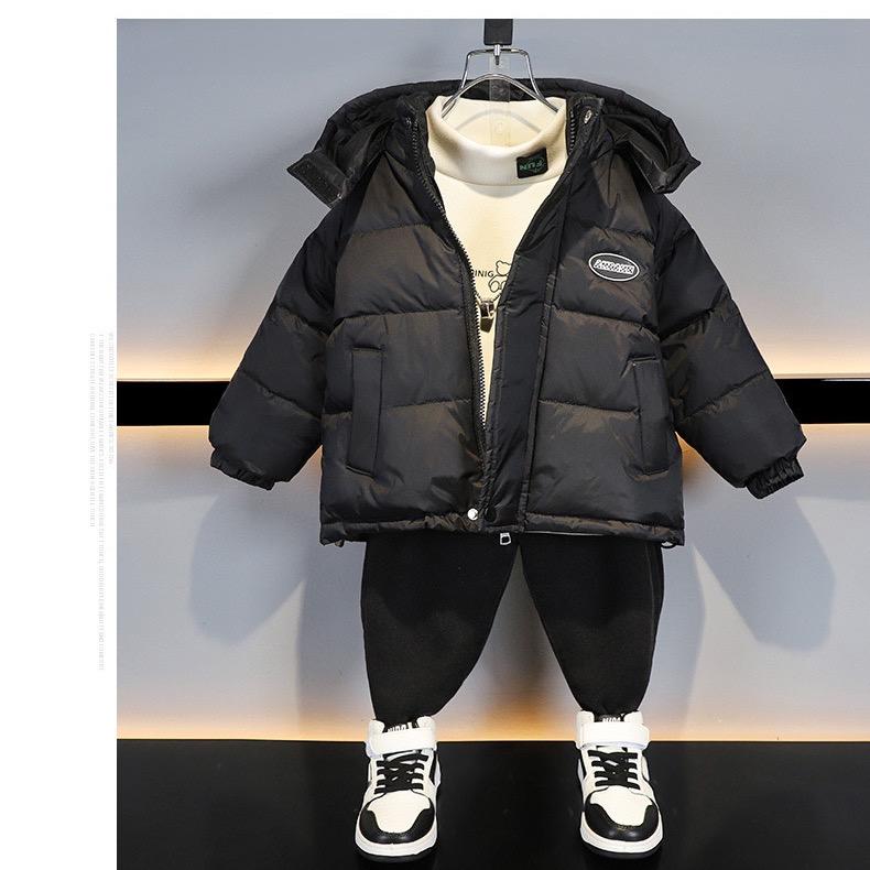 小美鸭儿童羽绒服饰