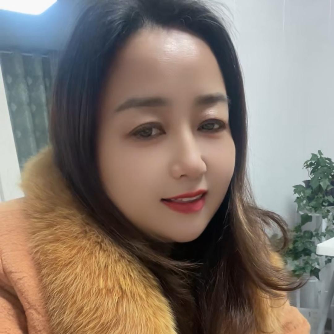 徐苹媚
