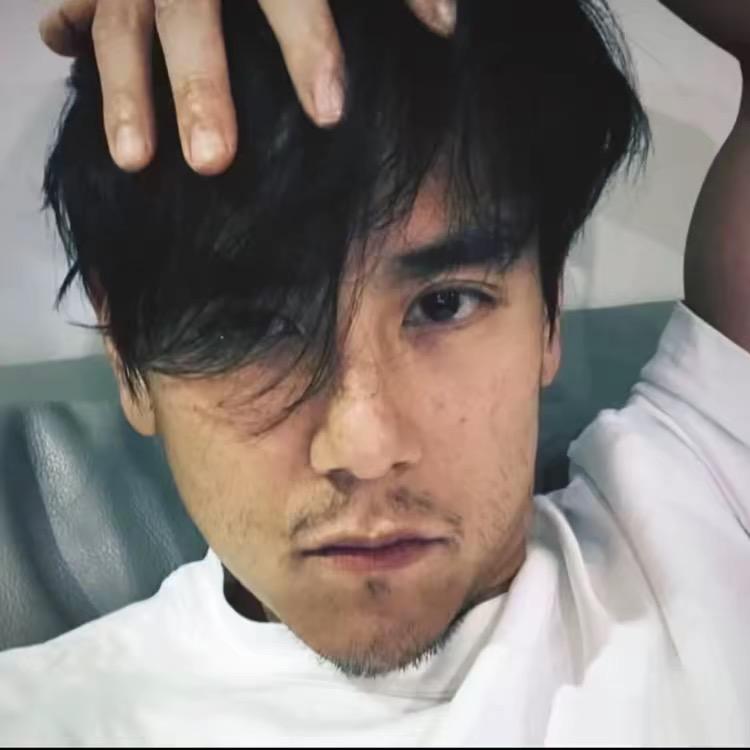 男人里的路易威登.