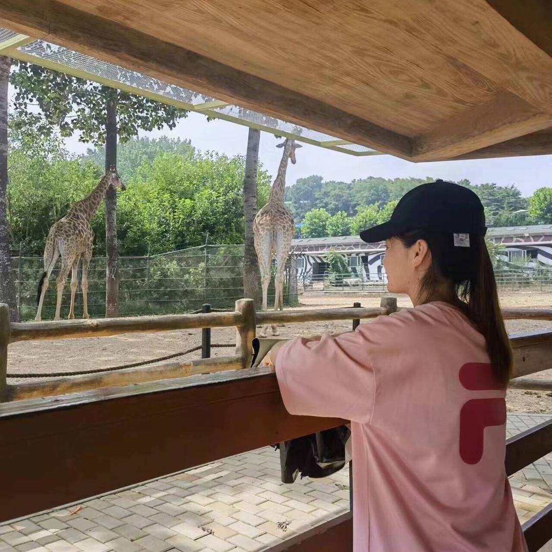 ℳঞ娜@^_^ 小妞 ໌້ᮨ꧔ꦿ᭄💕