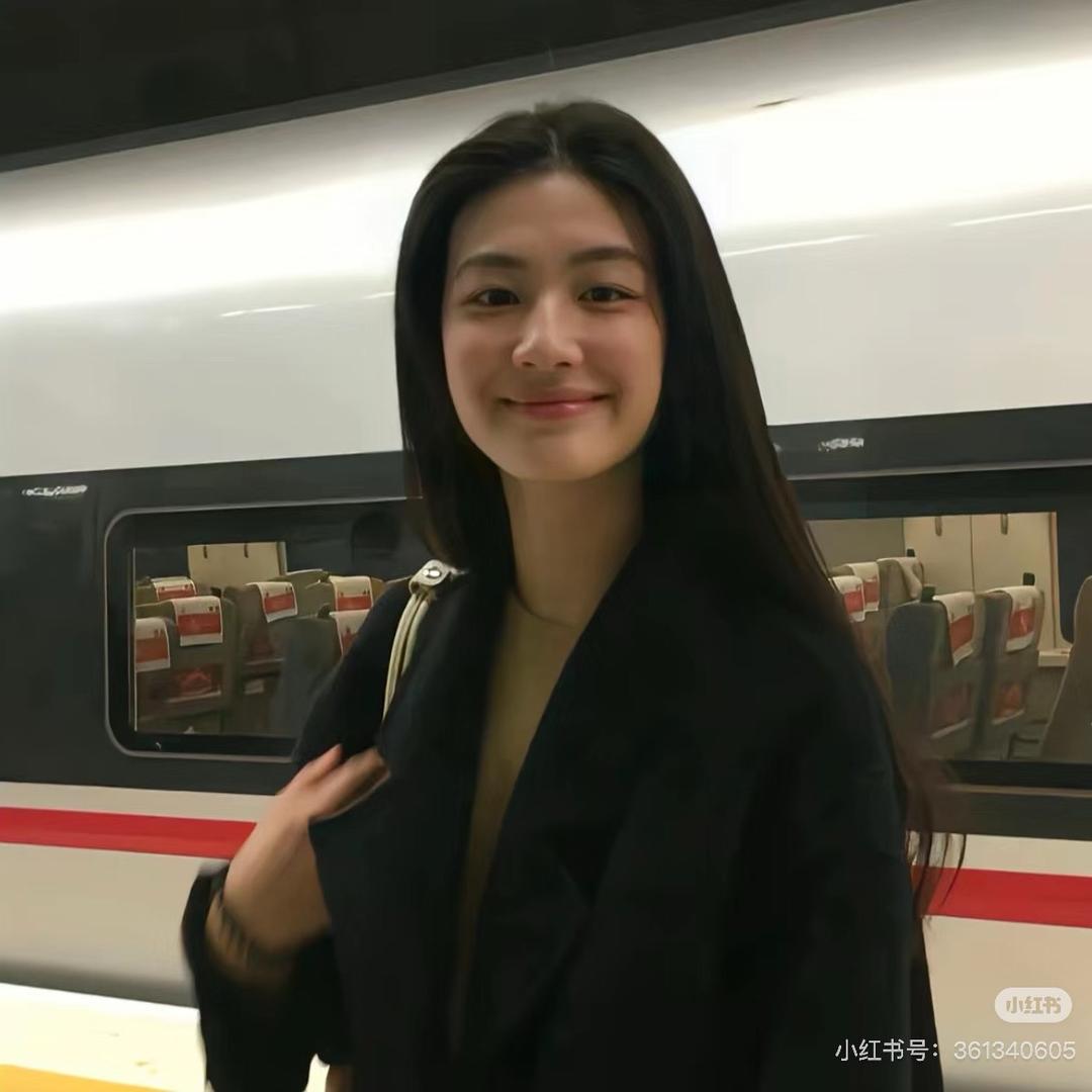 幸福的小美女