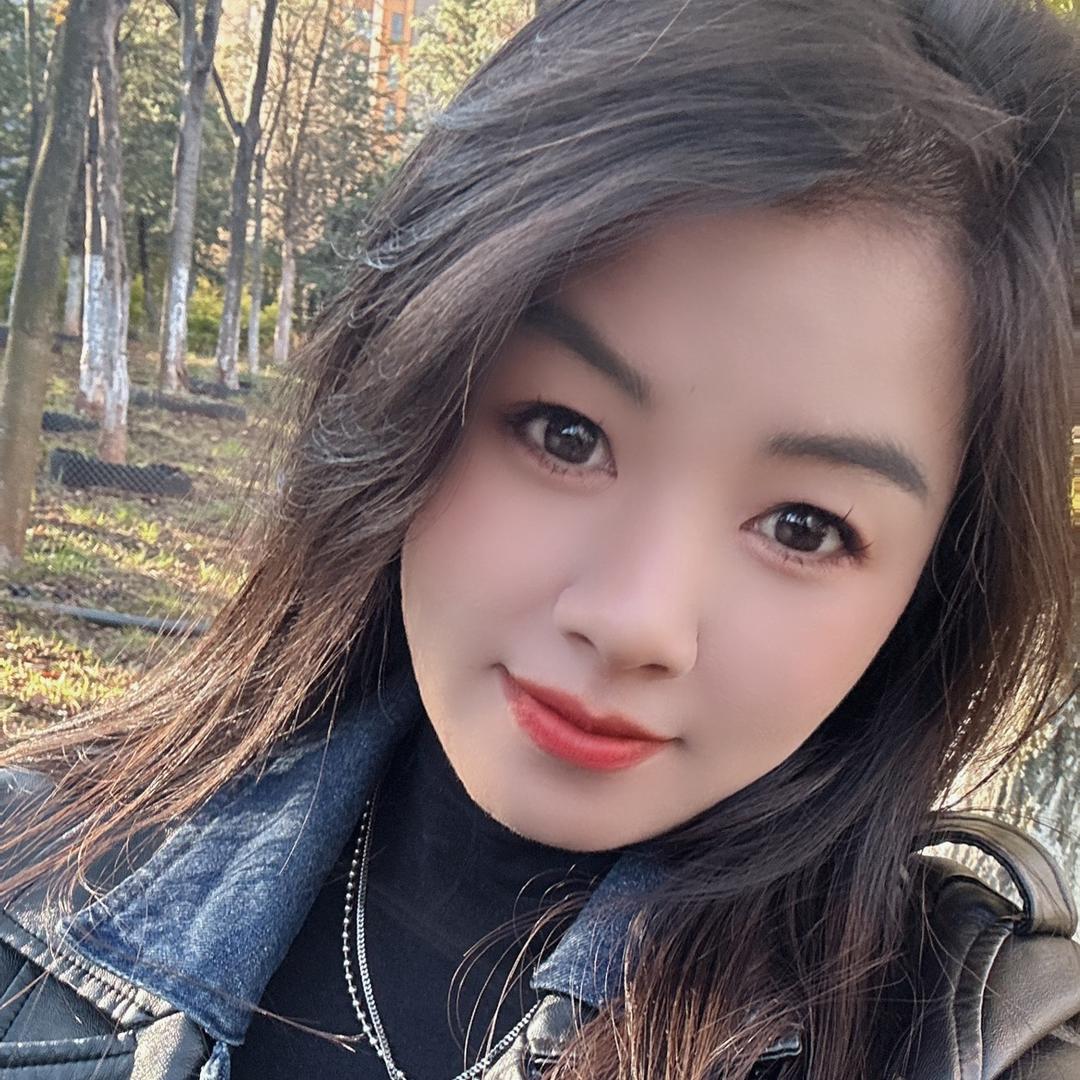 寻甸彝妹