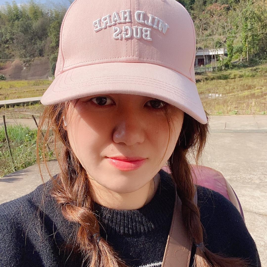 诶，我是小冯呀🍭