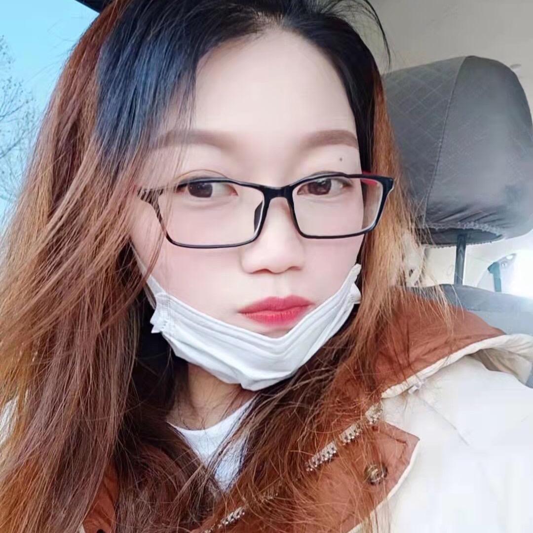 小蕾Leila