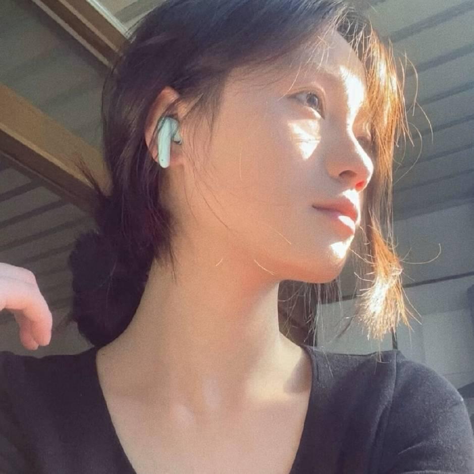 晚间枝落