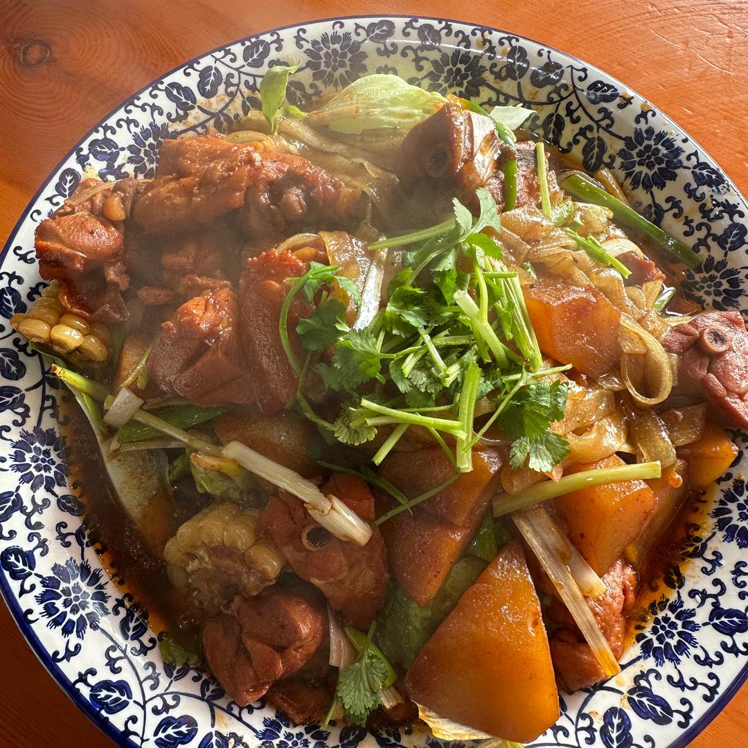 大盘鸡女王