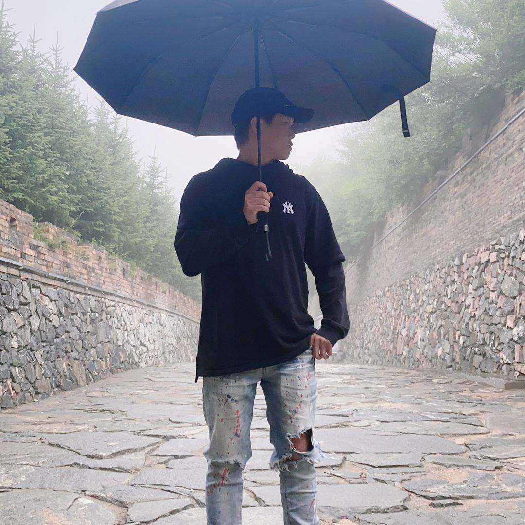 张俊杰减龄烫染设计