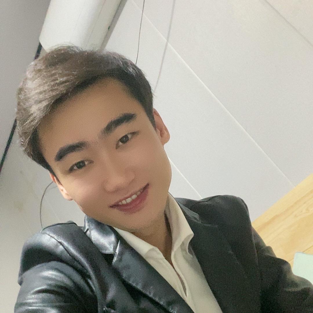 爱笑的亦明🔥