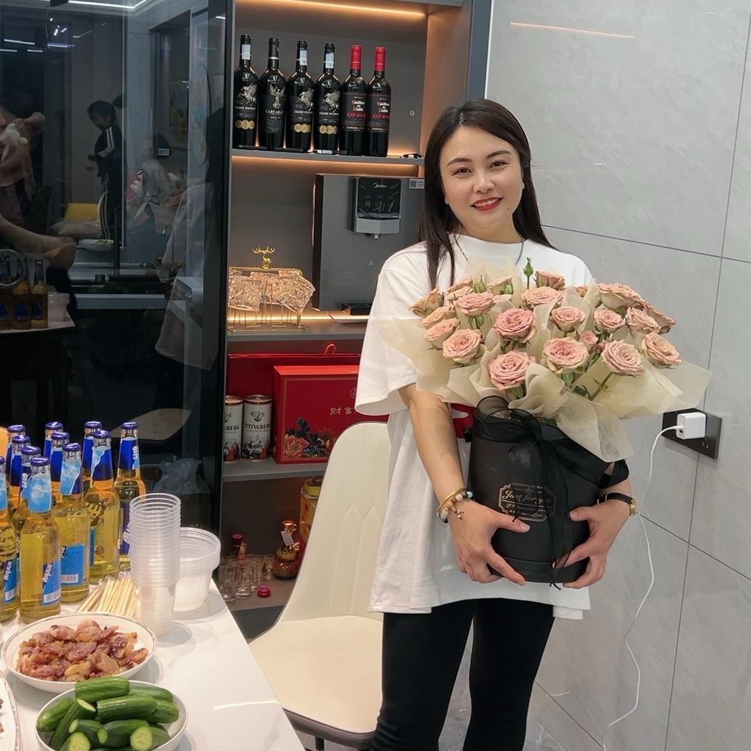 王店大润发鞋业广场