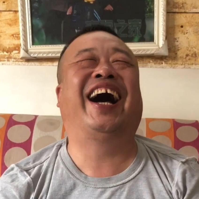 石头老实人