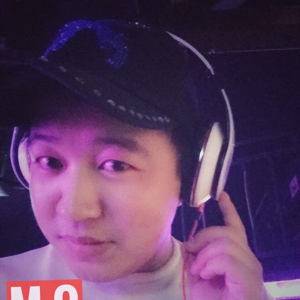 我是七七阿 （直播间搭建）