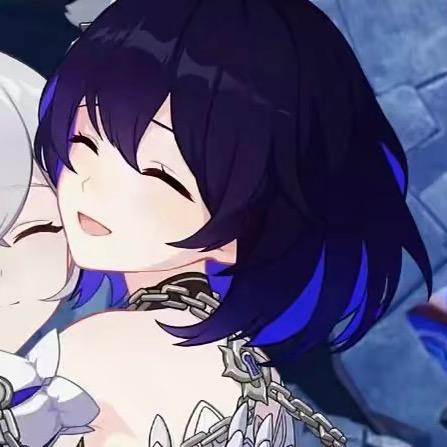 满希儿都是脑子