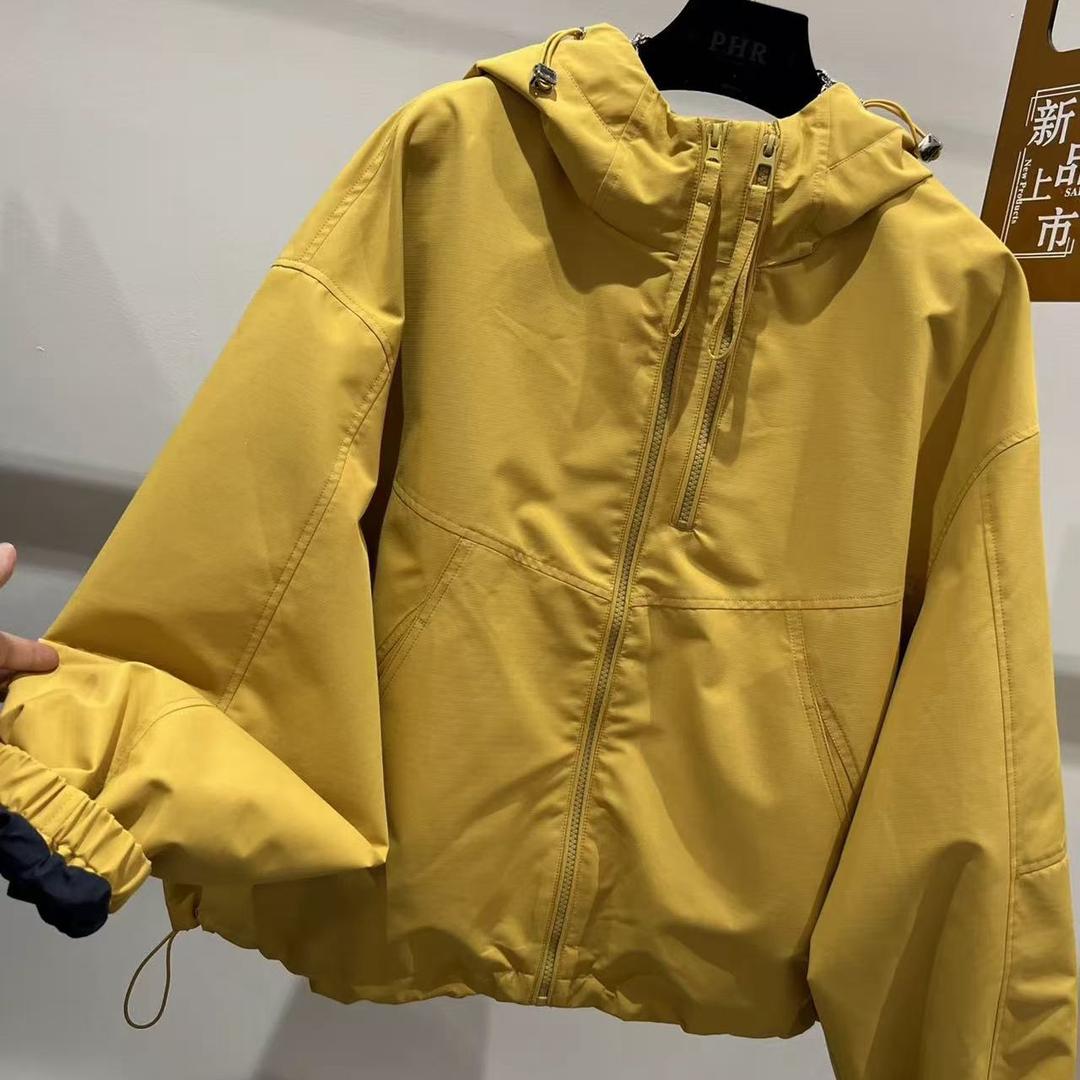 田小姐女装工厂店