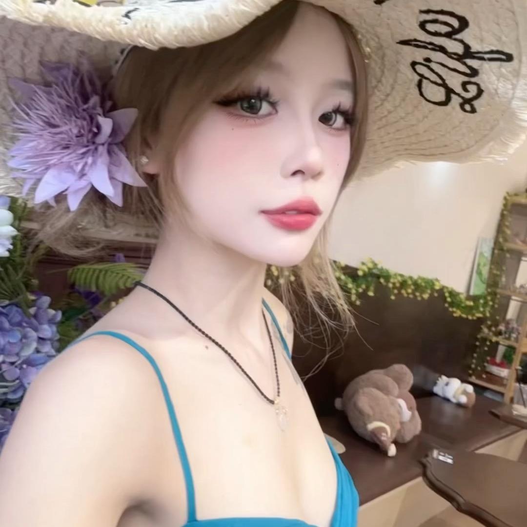 妮^o^
