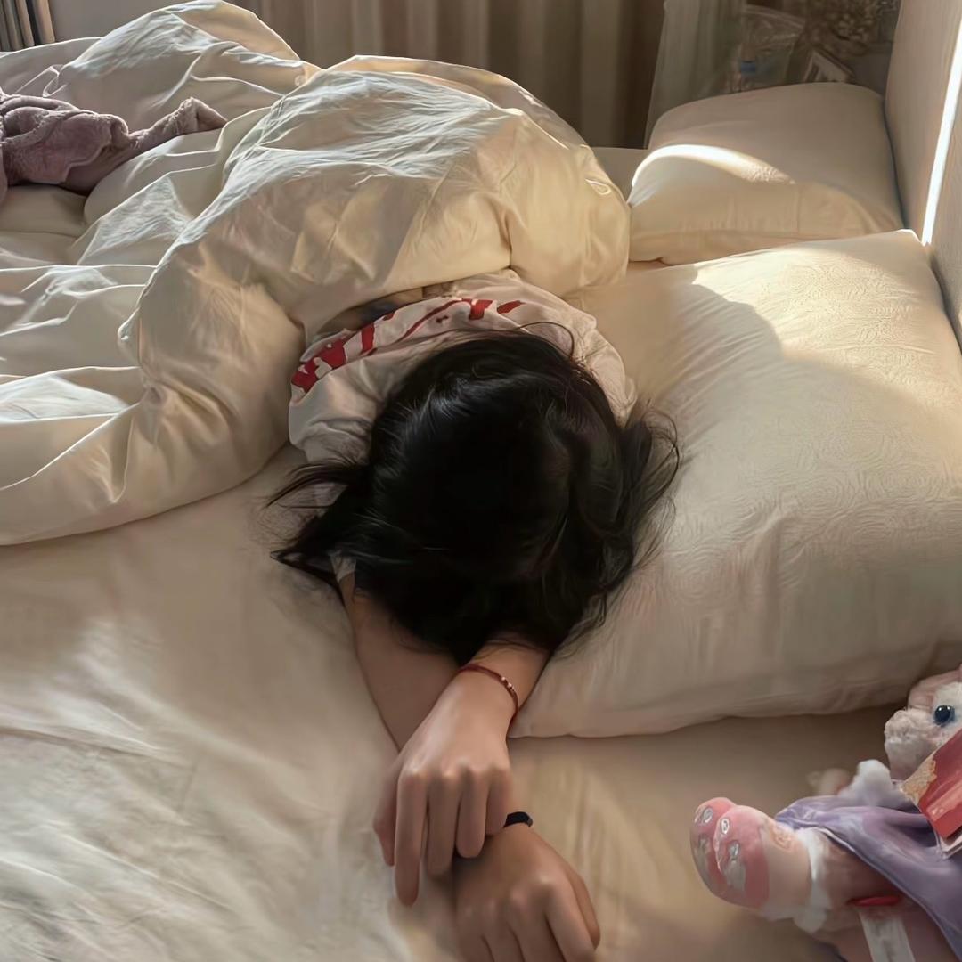 睡不着的泡泡糖：💤