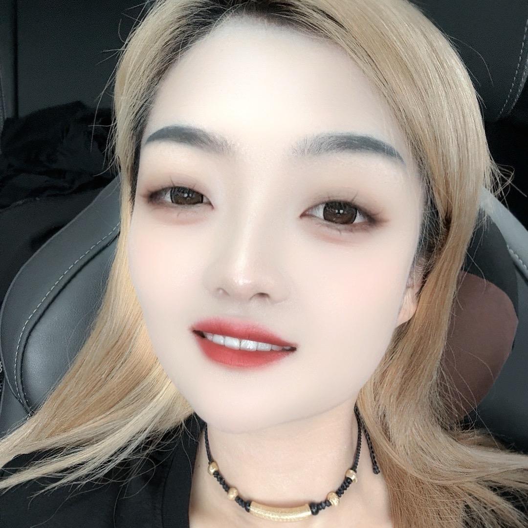 蛇女莹哥（已瘦85斤）