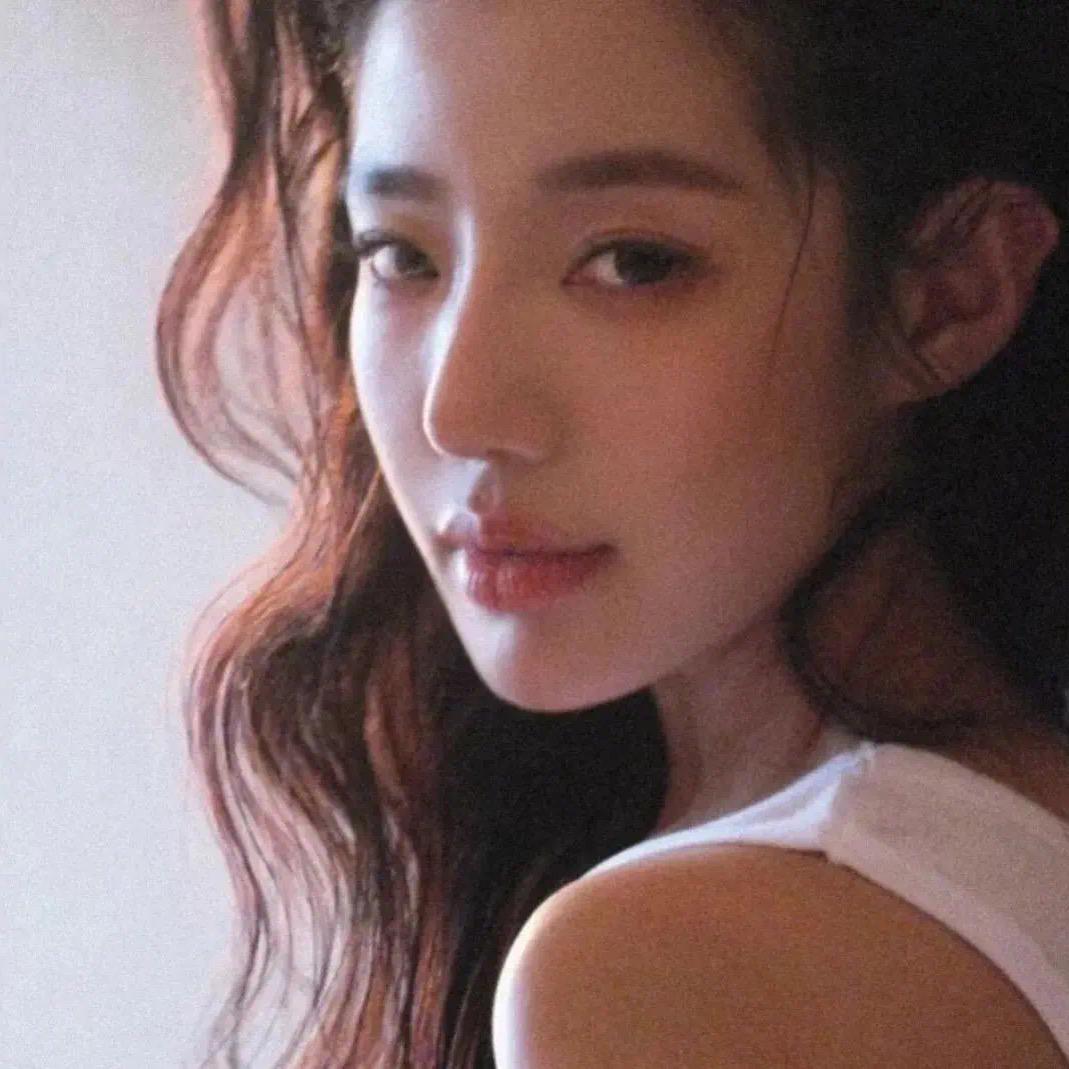 阿 静