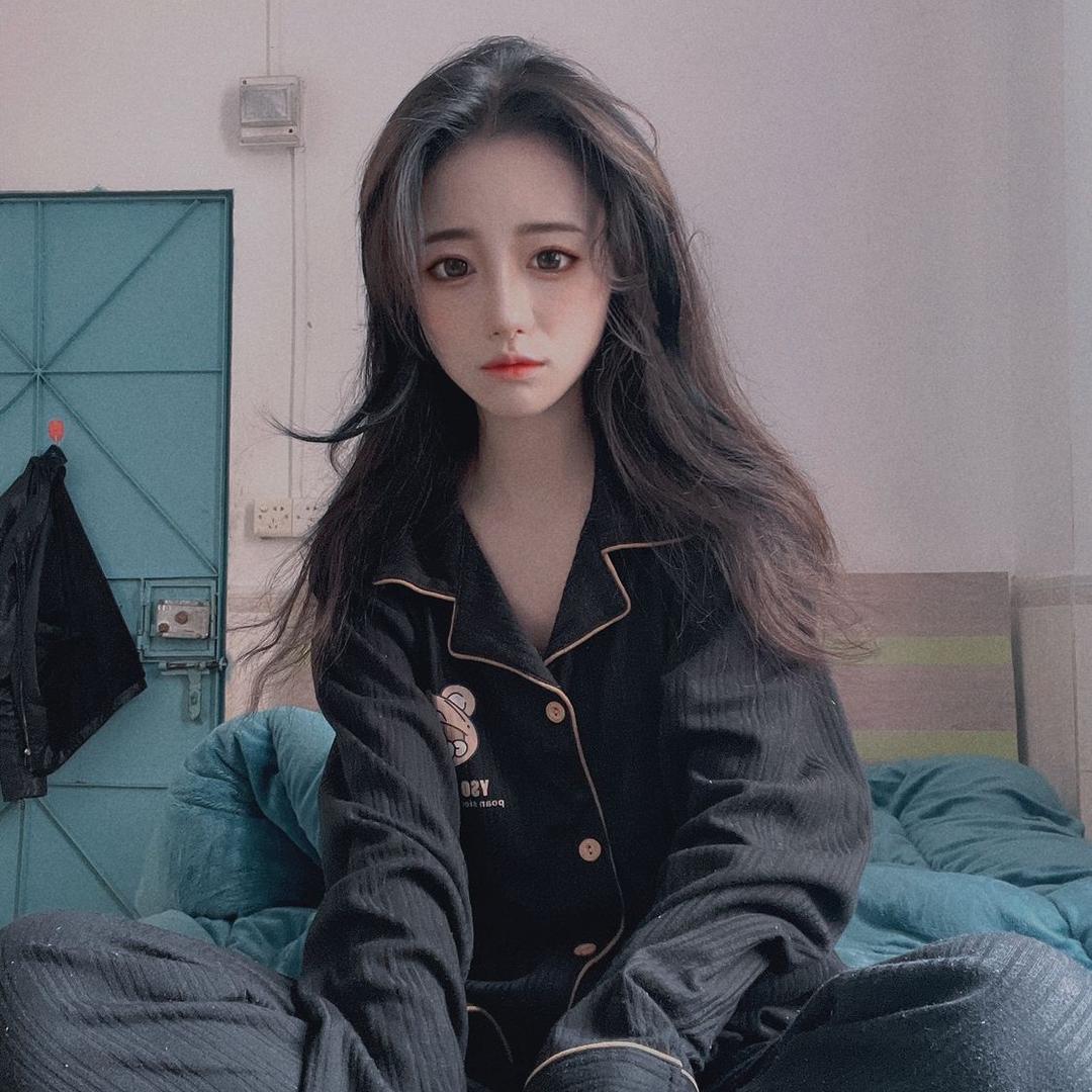 琪琪爱熬夜💃🏻