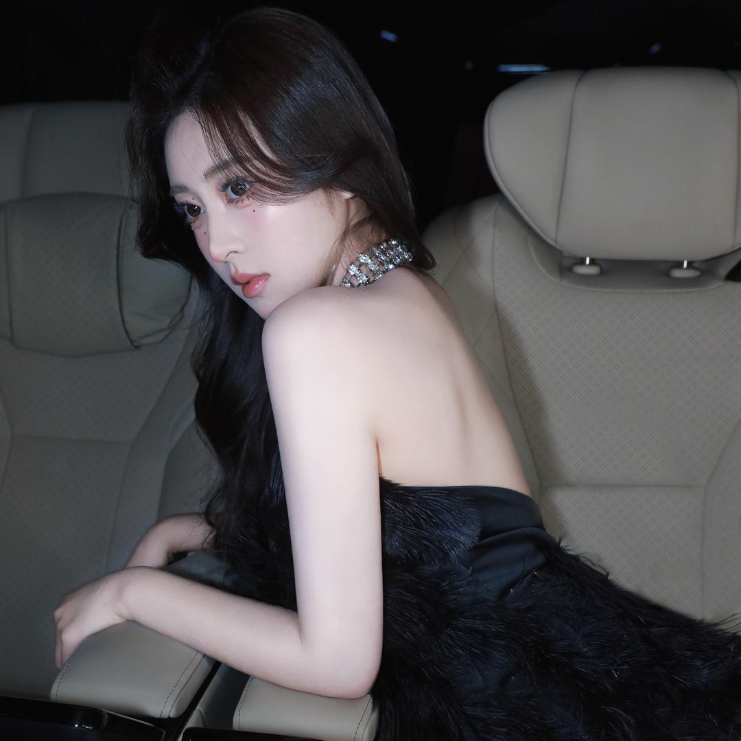 脸不方OvO