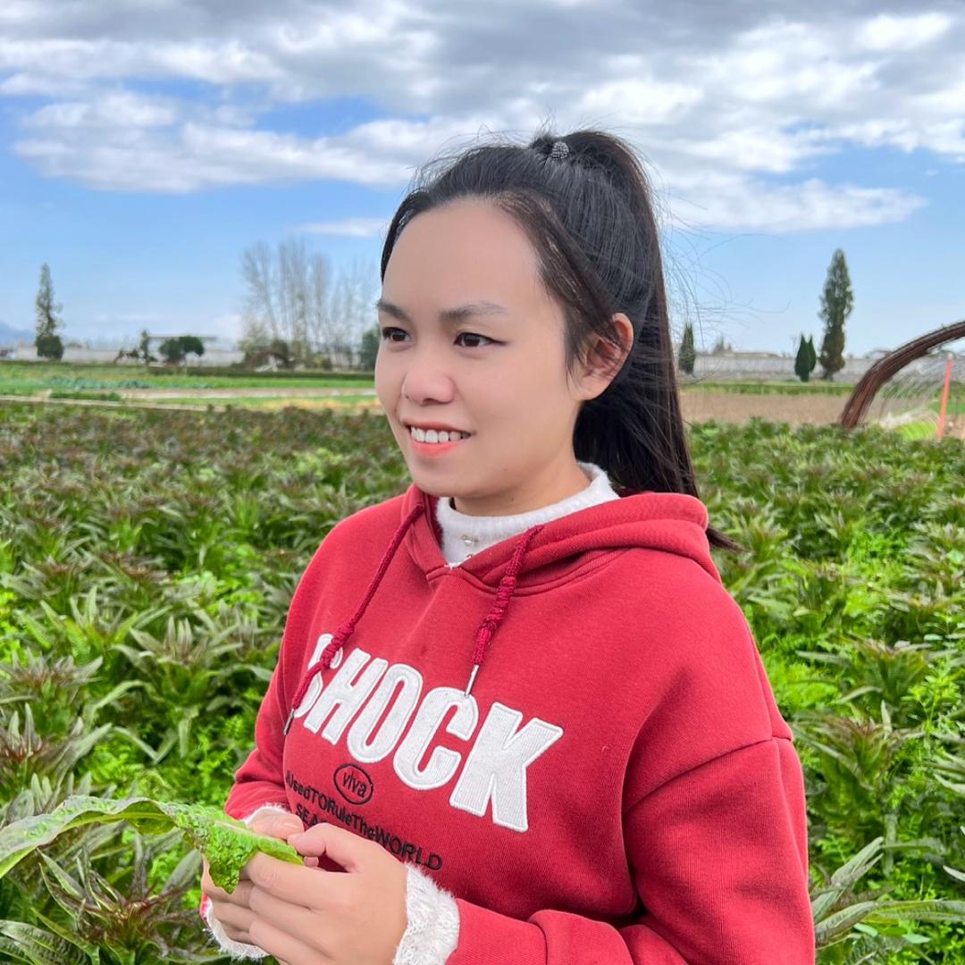 红红一家👩🏻‍🌾