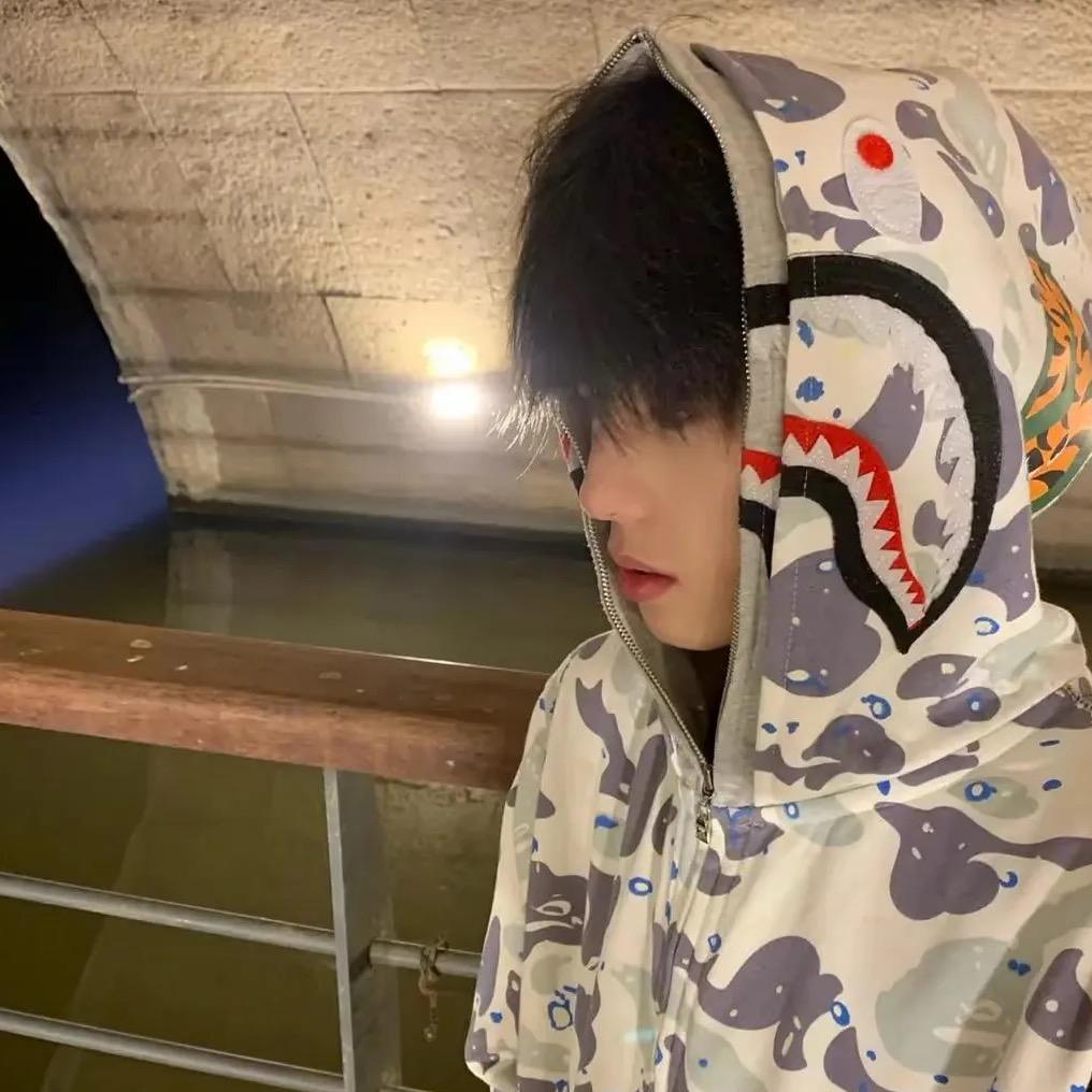 hai    salon.   耀耀