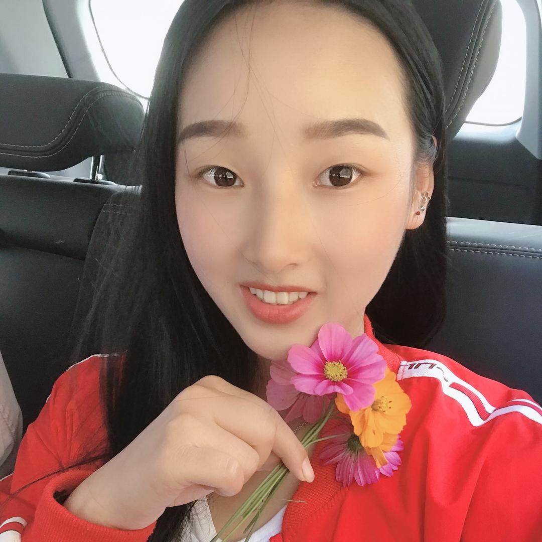 张怡