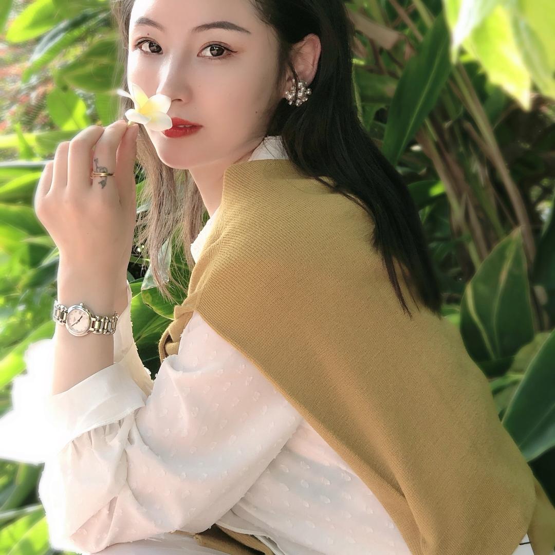 微微服饰
